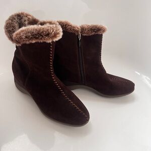 Sporto Dark Brown  Suede faux Fur-Lined Boots